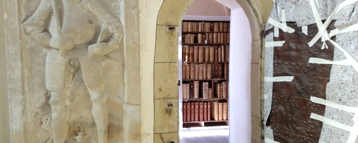 Eingang Bibliothek der Oberkirche Arnstadt (Autor Thomas Wall)